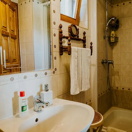 Harsfa Vendeghaz * Hegymagas