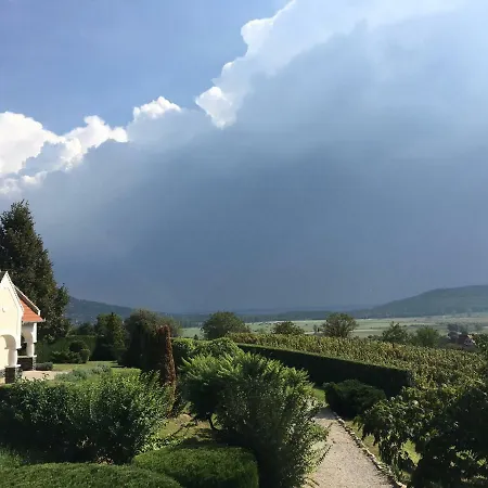 Harsfa Vendeghaz Casa vacanze *