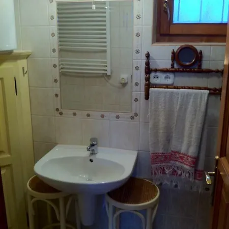 Harsfa Vendeghaz Hegymagas