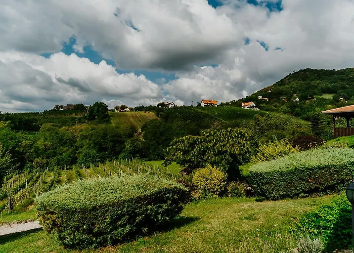 Holiday home Harsfa Vendeghaz *