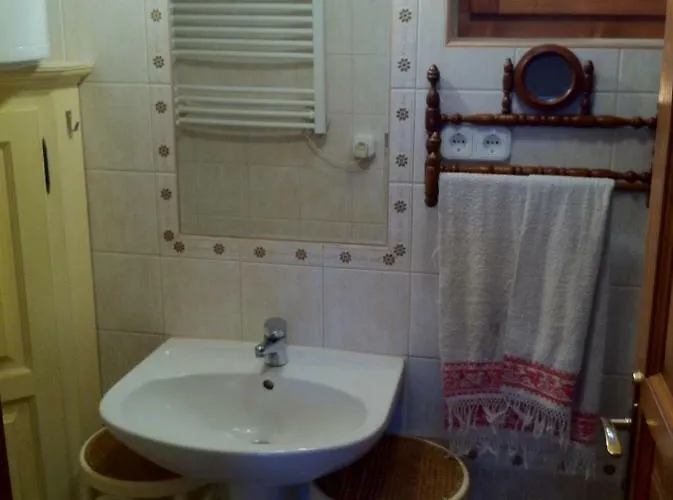 Harsfa Vendeghaz Hegymagas